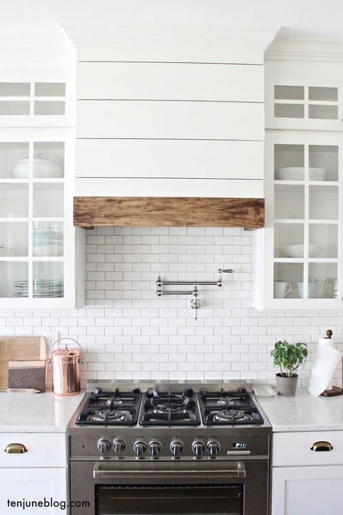 15 Kitchen Hood Design Ideas That Will Capture Your Gaze (With Photos!)