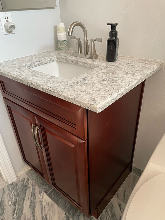 Cherry Glaze cabinets, photo 25