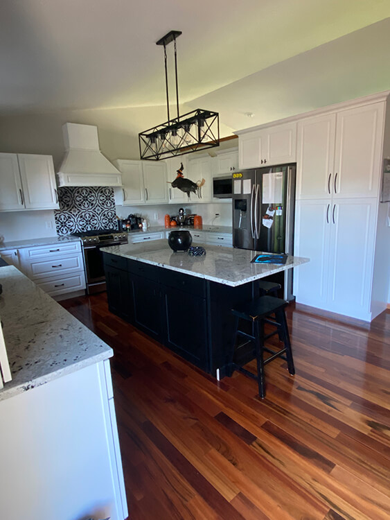 Gramercy White cabinets, photo 96