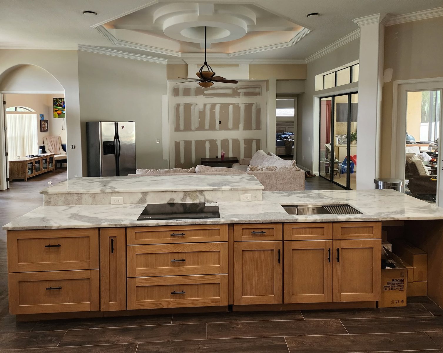 Homestead Oak cabinets, photo 4