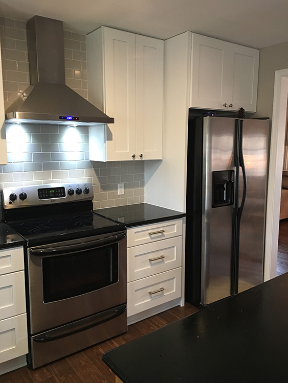 Ice White Shaker cabinets, photo 202