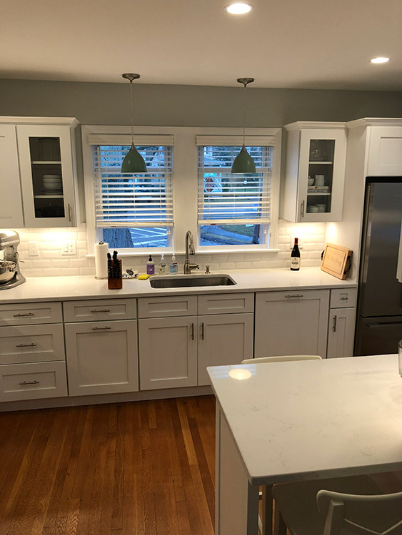 Ice White Shaker cabinets, photo 130