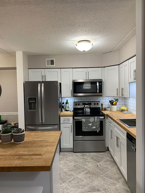 Ice White Shaker cabinets, photo 127