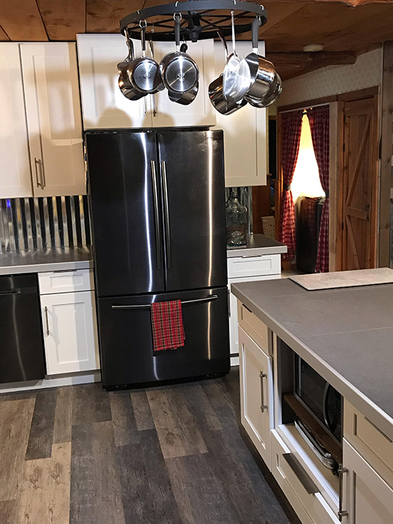 Ice White Shaker cabinets, photo 296