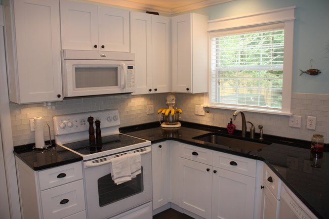 Ice White Shaker cabinets, photo 114