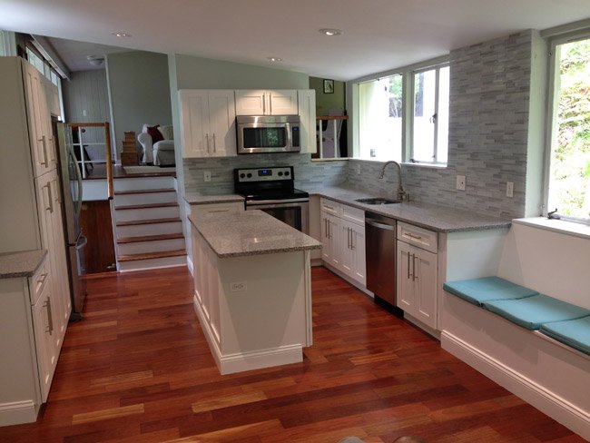 Ice White Shaker cabinets, photo 62