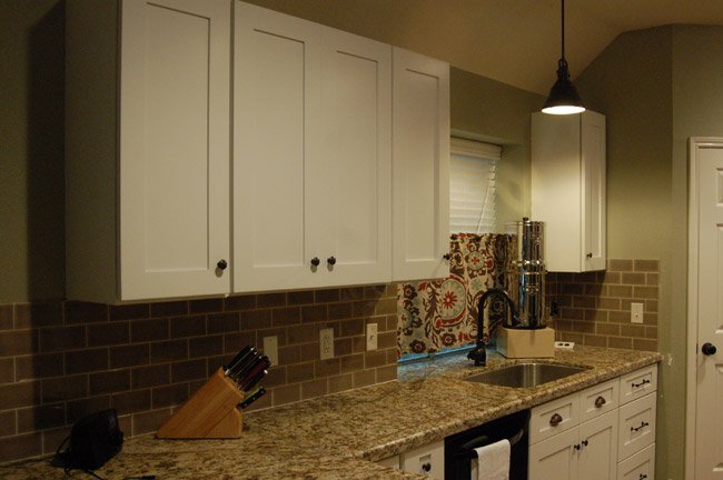 Ice White Shaker cabinets, photo 183