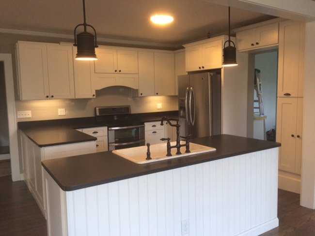 Ice White Shaker cabinets, photo 61