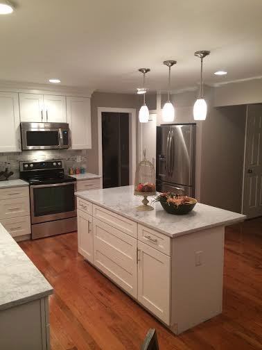 Ice White Shaker cabinets, photo 55