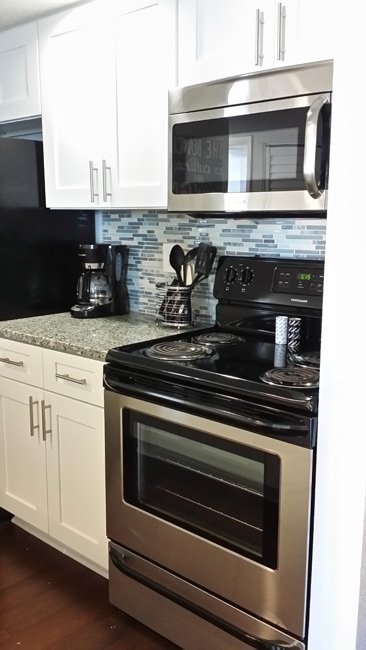 Ice White Shaker cabinets, photo 254
