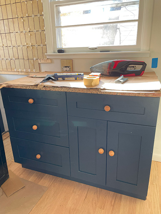 Imperial Blue cabinets, photo 32