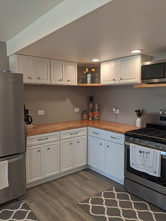 Lexington White cabinets, photo 36
