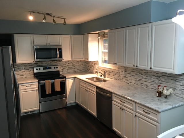 Lexington White cabinets, photo 4