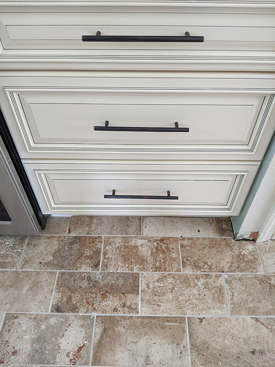 Pearl cabinets, photo 117