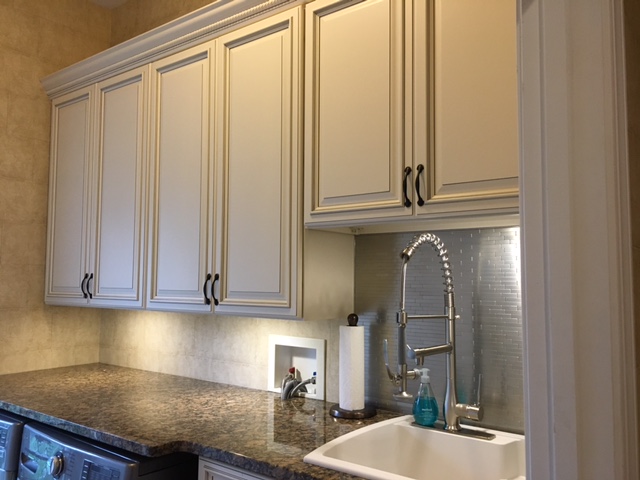 Pearl cabinets, photo 99