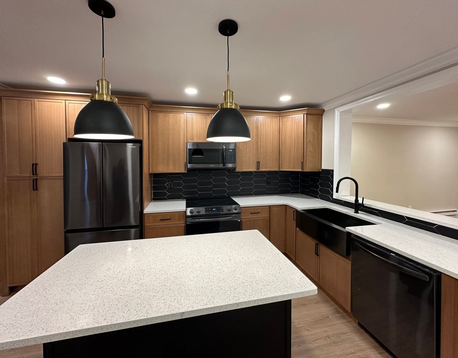 Petit Sand cabinets, photo 6