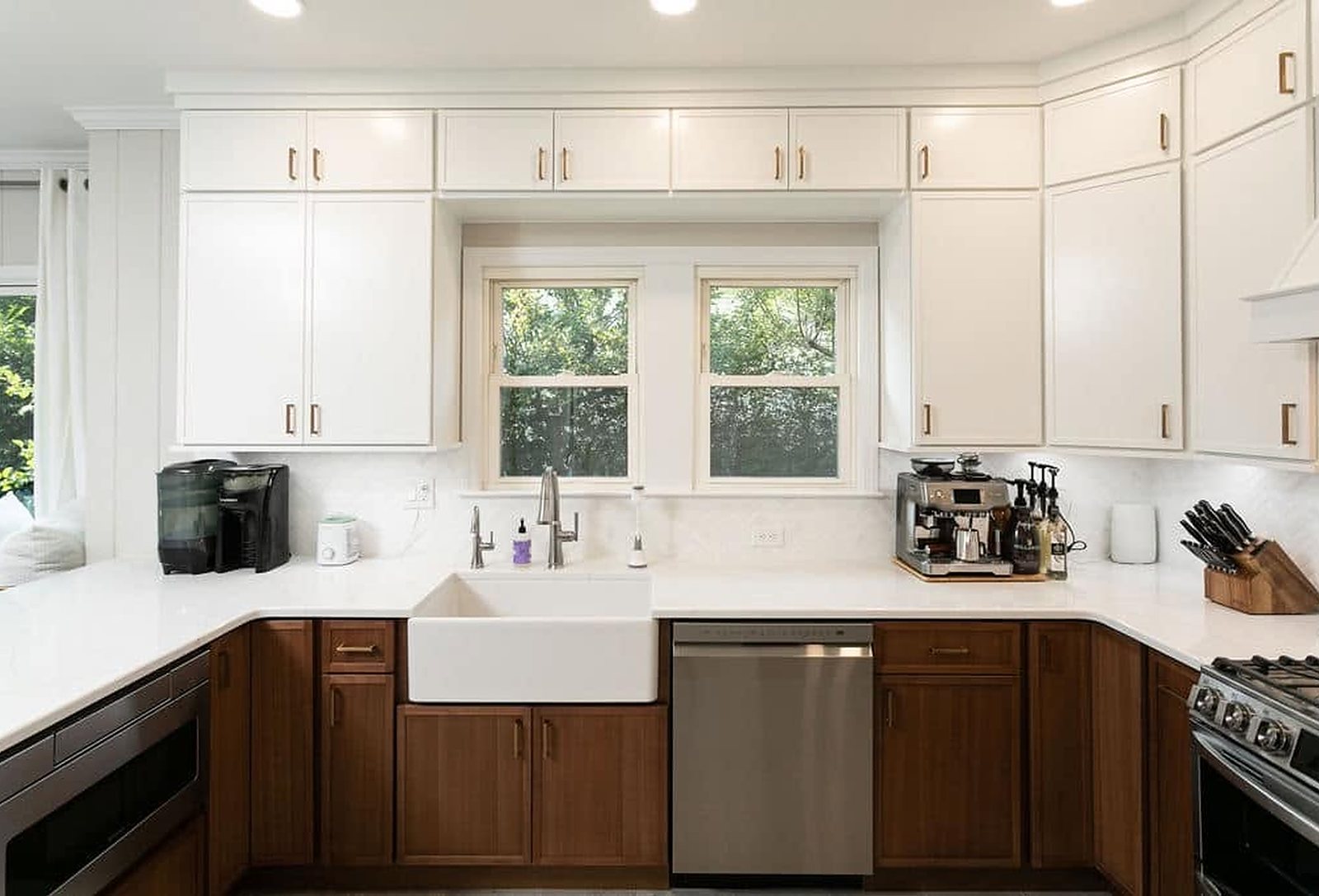 Petit White cabinets, photo 6