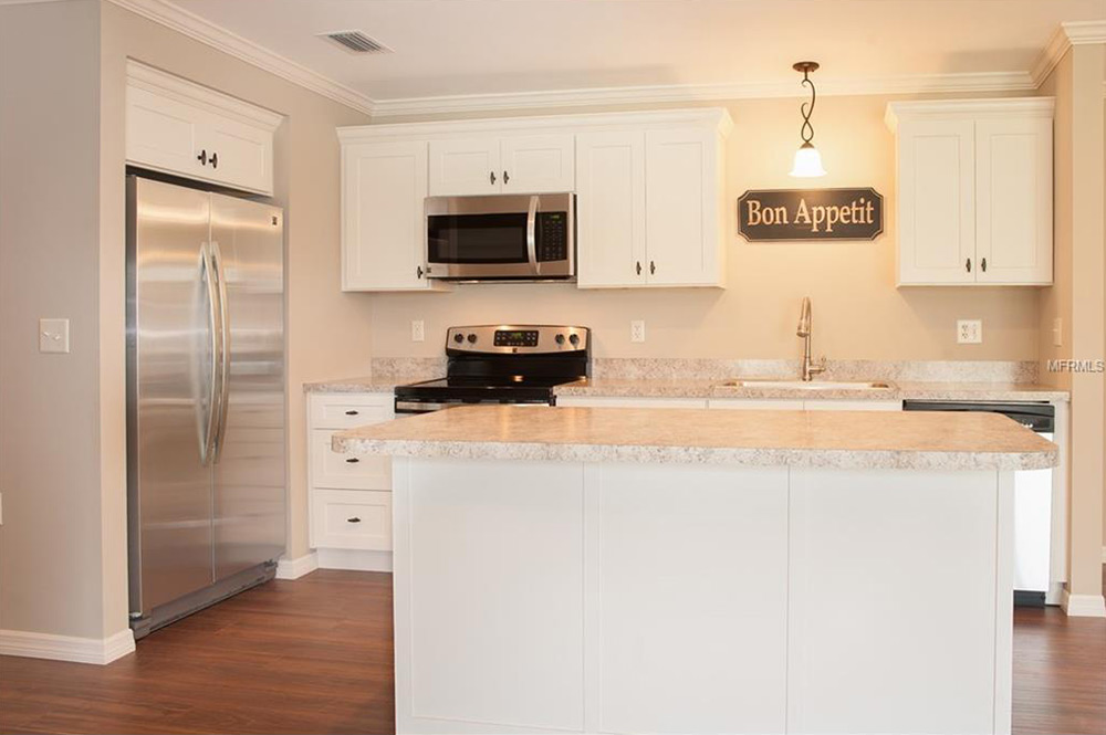 Shaker Antique White