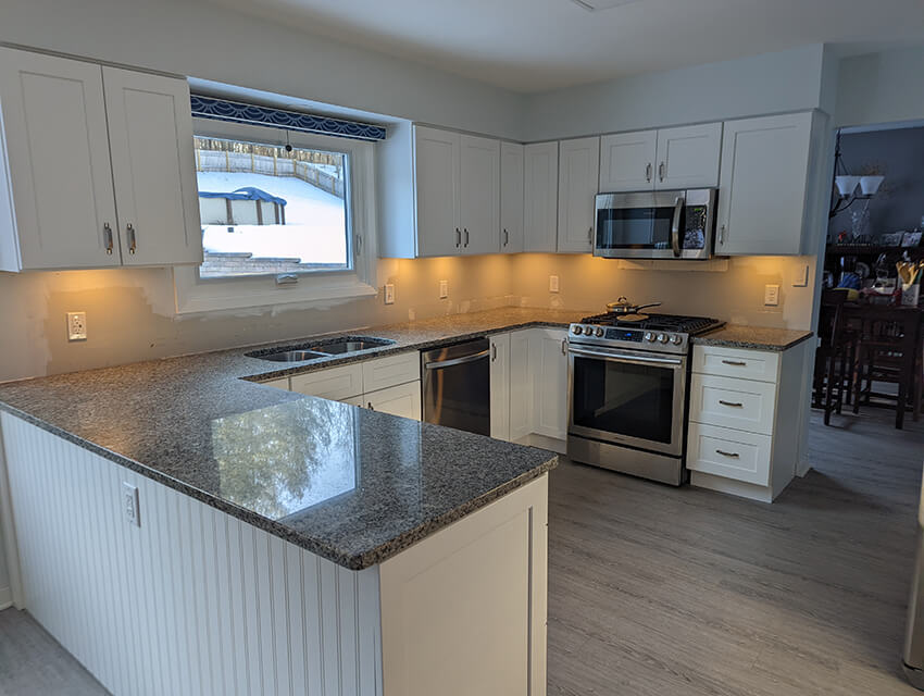 Shaker Arctic cabinets, photo 5