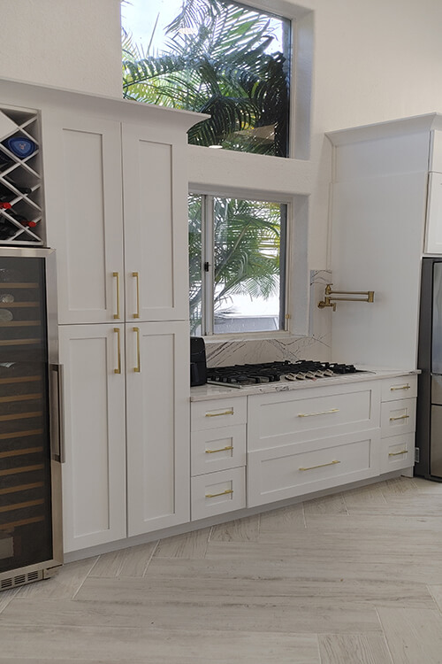 Shaker Arctic cabinets, photo 31