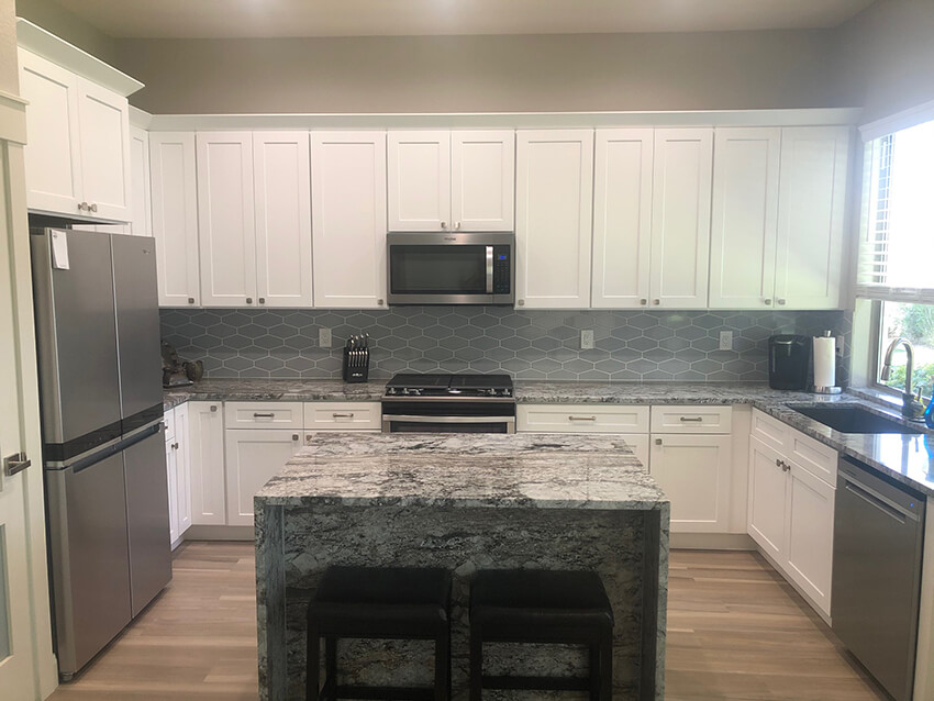 Shaker Arctic cabinets, photo 7