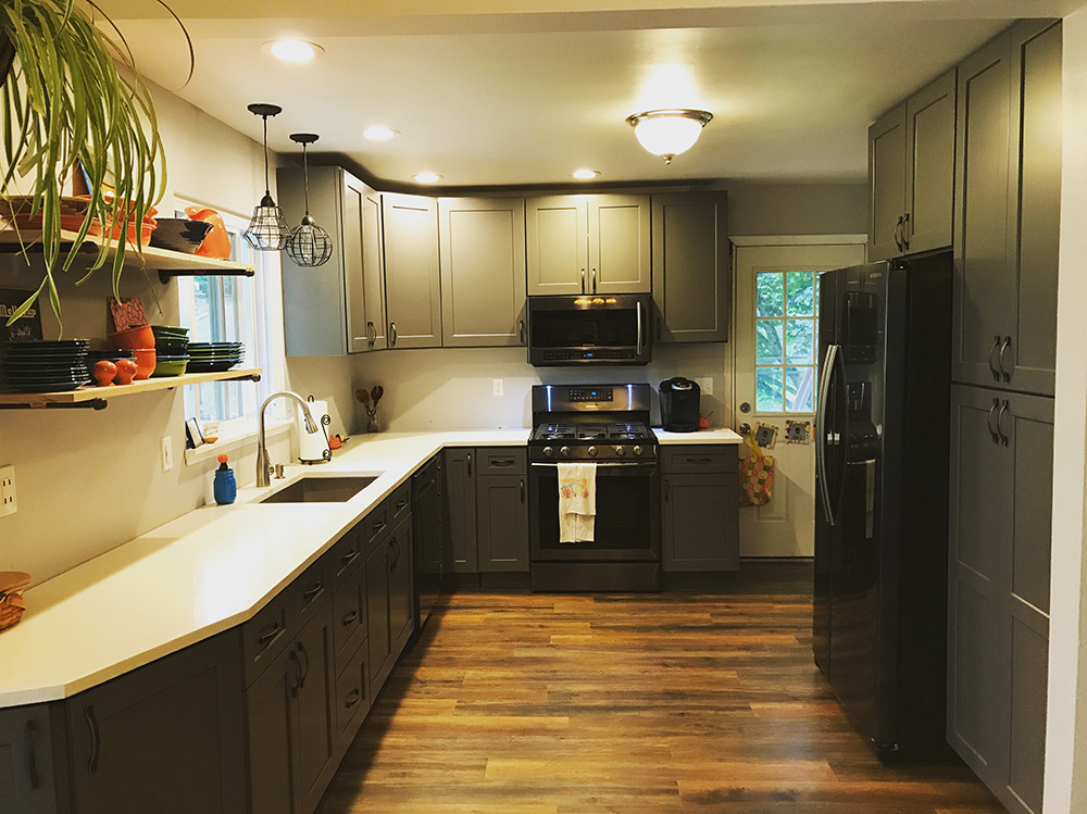 Shaker Gray cabinets, photo 7