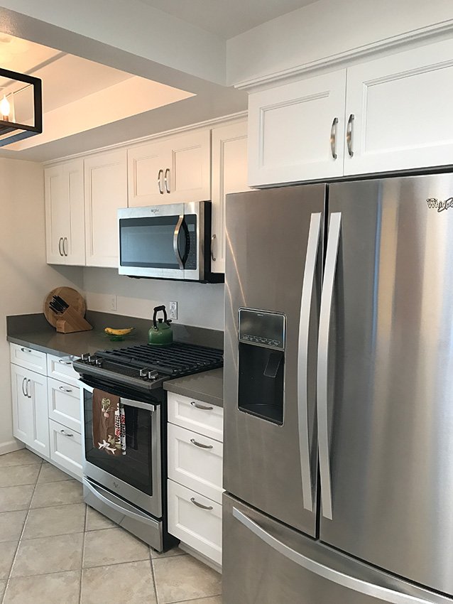 Thompson White cabinets, photo 24