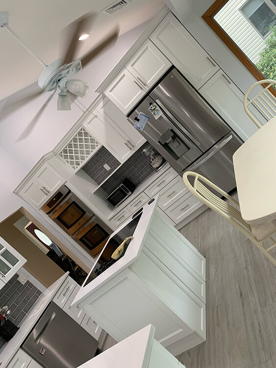 Thompson White cabinets, photo 66