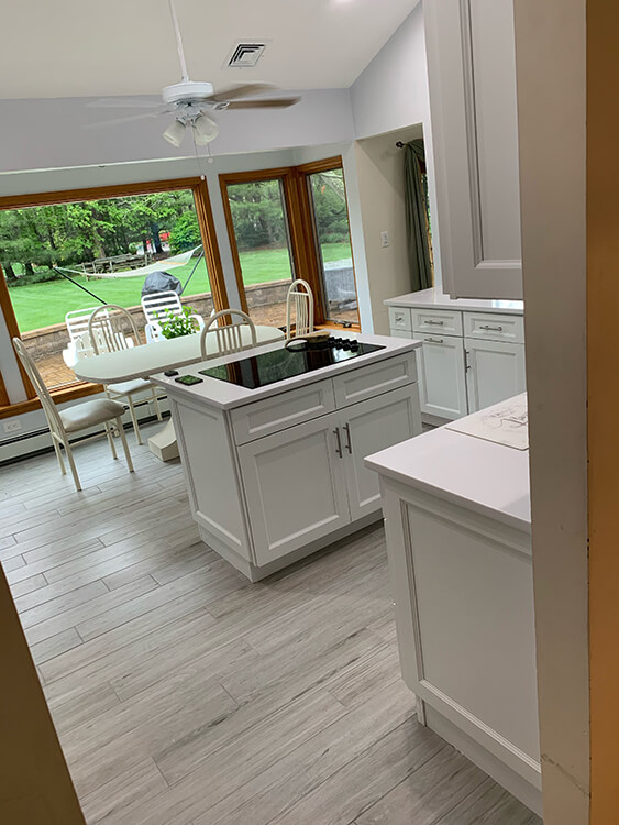 Thompson White cabinets, photo 50